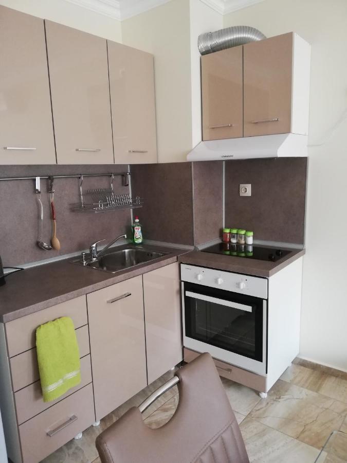 Apartamenti Zhelezovi Поморие Екстериор снимка